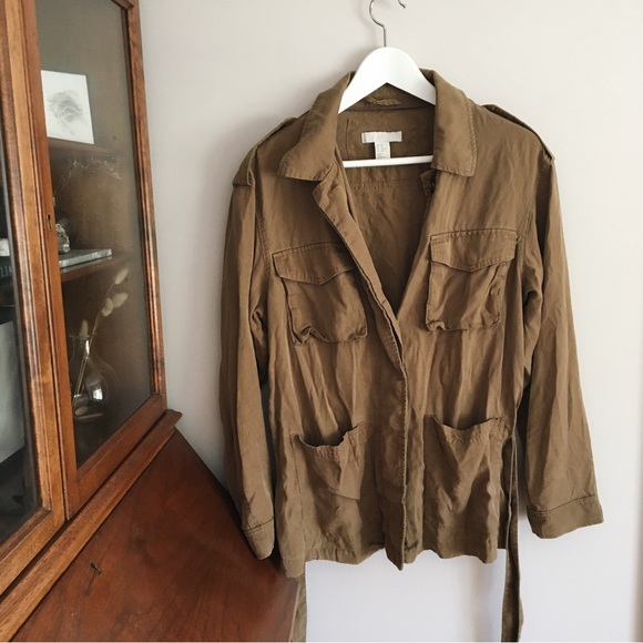 🍂3/$25🍂 H&M Brown Utility Belted Jacket - Picture 4 of 8